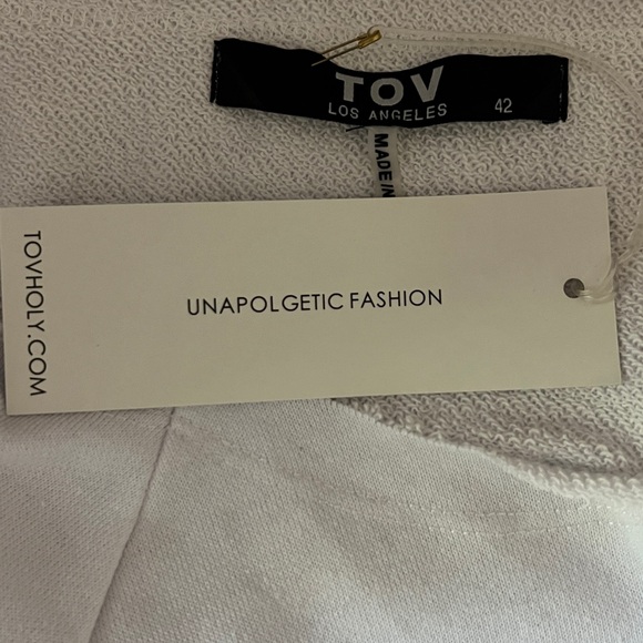 TOV Los Angeles new with tag white sweatshirt size 42 - Picture 6 of 7